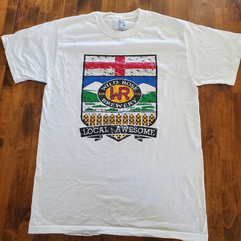 Wild Rose Brewery Local Awesome T-Shirt Size Medium M